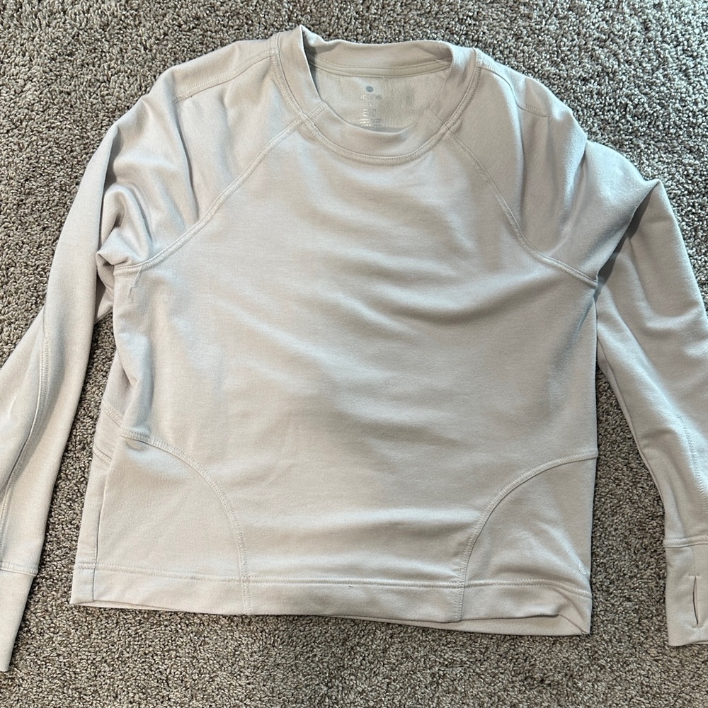 Apana Women's Light Gray Sweatshirt